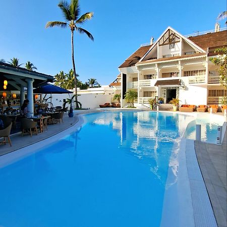 Le Nautile Beachfront แซ็งต์-จีลส์-เลส์-แบ็งส์ ภายนอก รูปภาพ